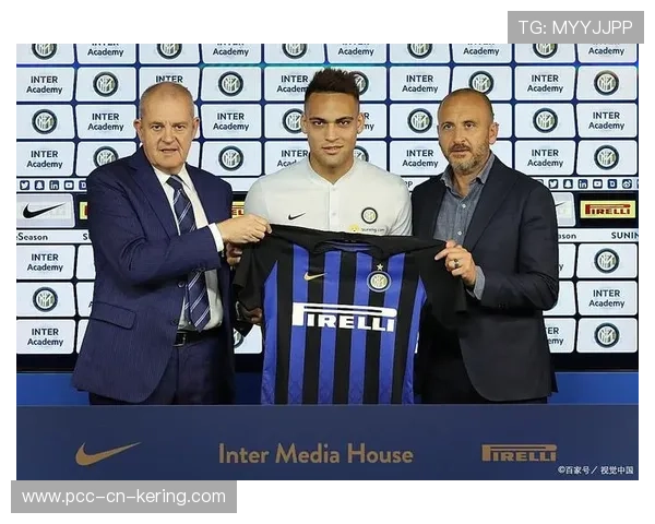 国米劳塔罗一条龙破门点燃看台